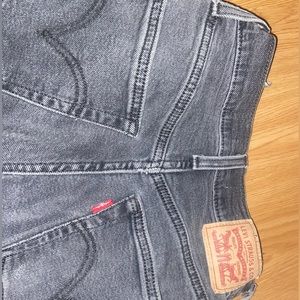 Levi’s Straight Jeans